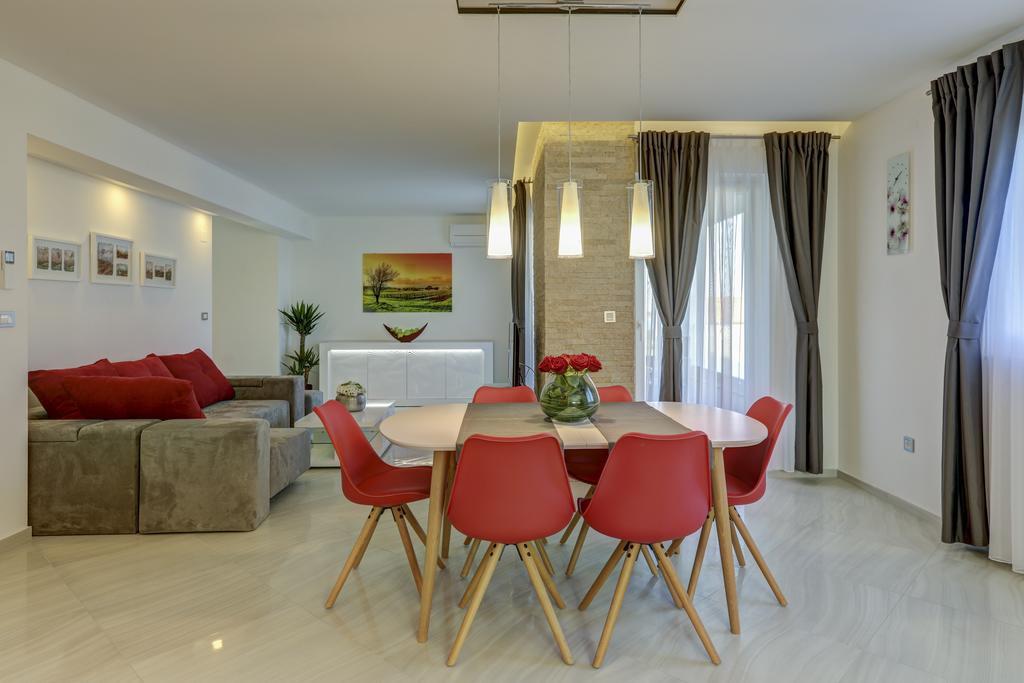 Viras Luxury Holiday Премантура Екстериор снимка