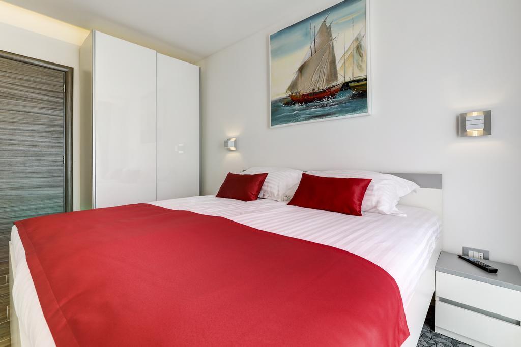 Viras Luxury Holiday Премантура Екстериор снимка