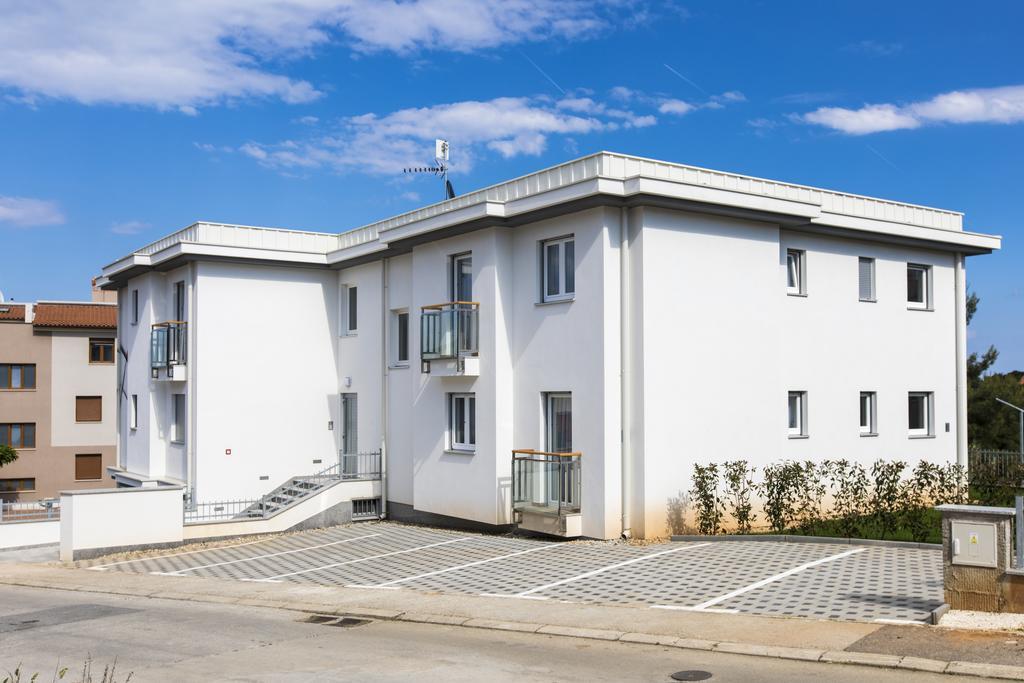 Viras Luxury Holiday Премантура Екстериор снимка